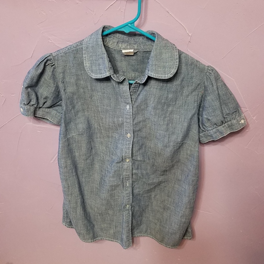 Button up short sleeve denim shirt